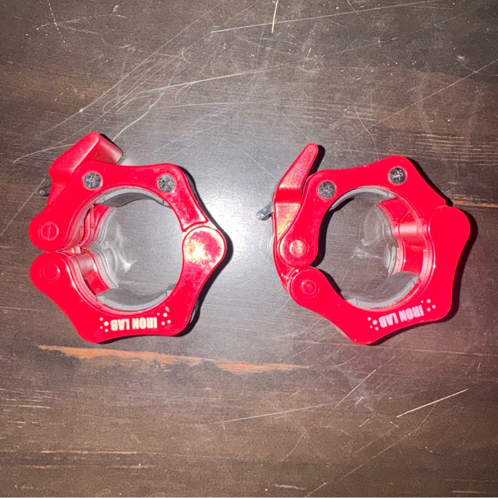 Red Barbell Clamps Set of 2